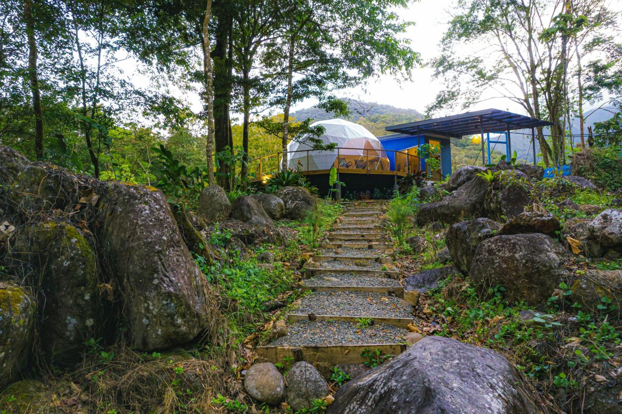Bitzu Dome-Bijagua Riverside Glamping מראה חיצוני תמונה